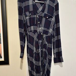 VENUS Navy and White Plaid Long Sleeve Dress
